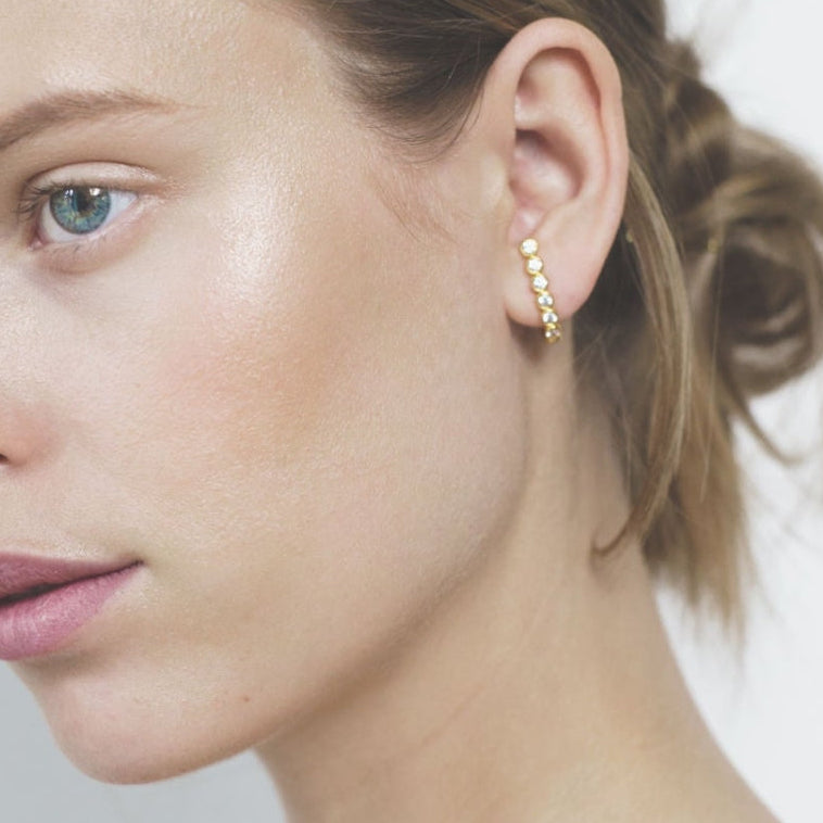 Curved Sparkle Earring